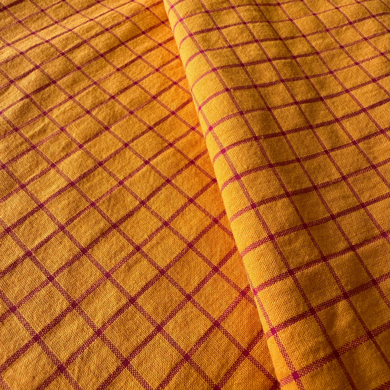 Tela 100% algodón cuadros naranja y rosa