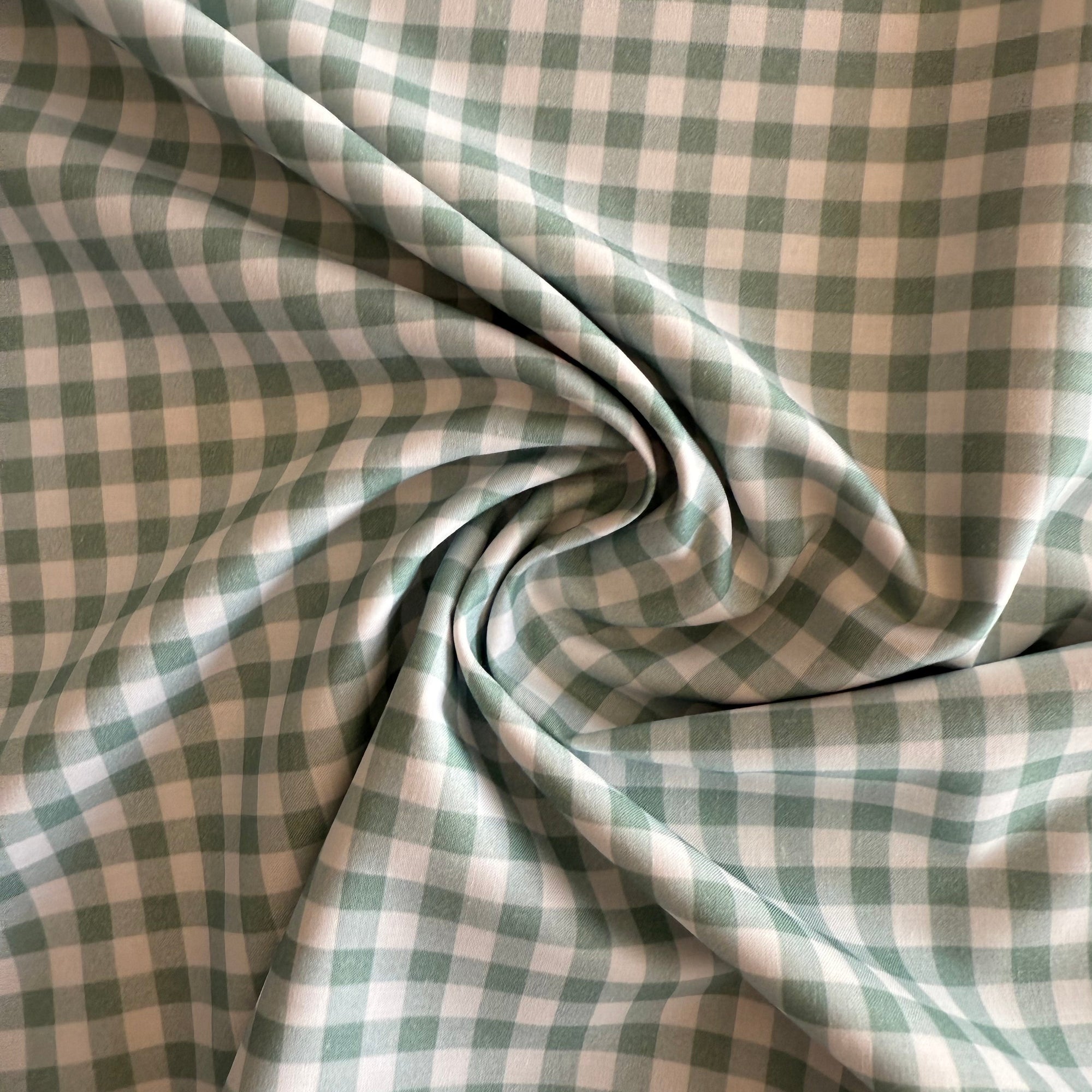 TELA VICHY ALGODON LYS VERDE (cuadro 8mm)