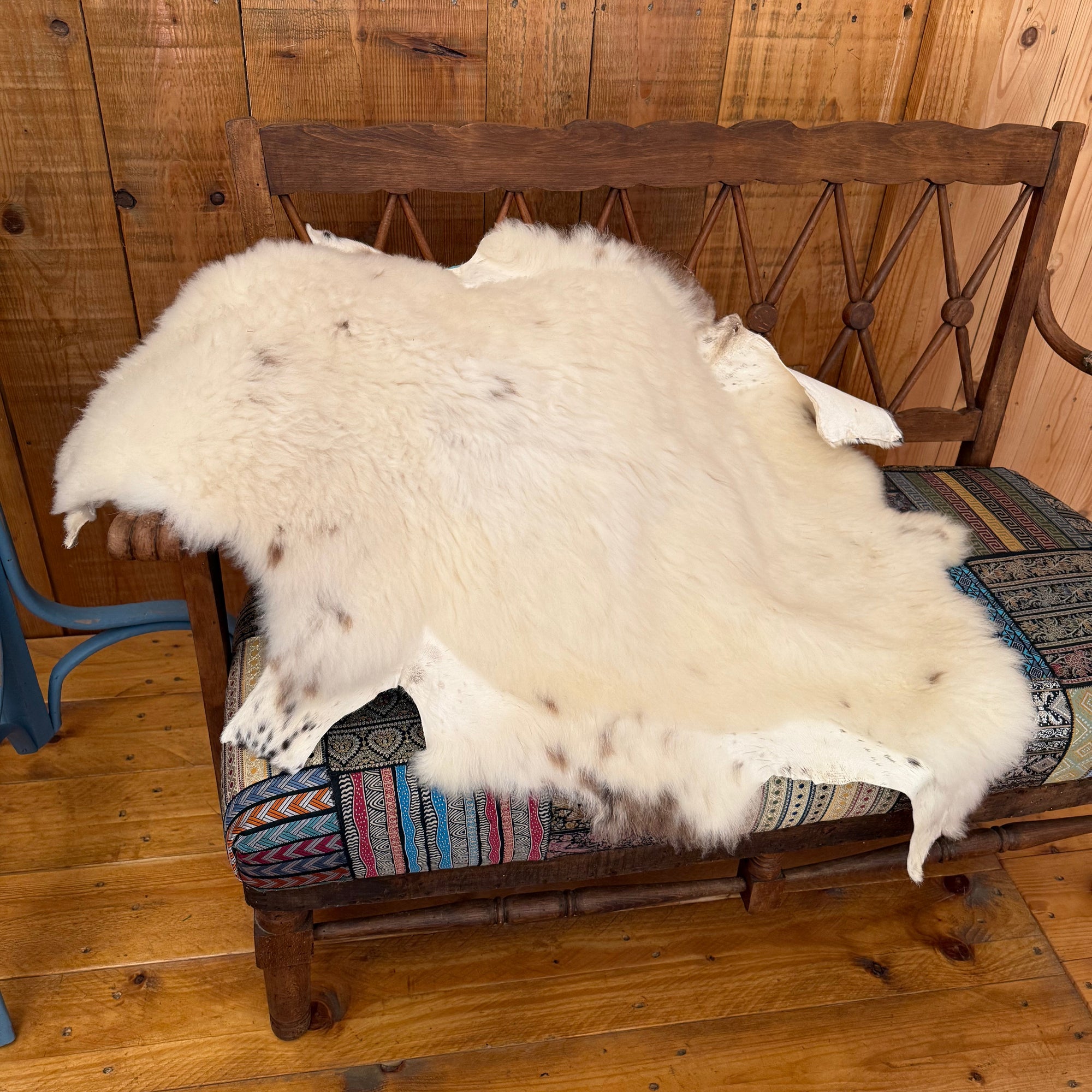 PIEL DE CORDERO (BORREGUITO) CURTIDA SIN QUÍMICOS