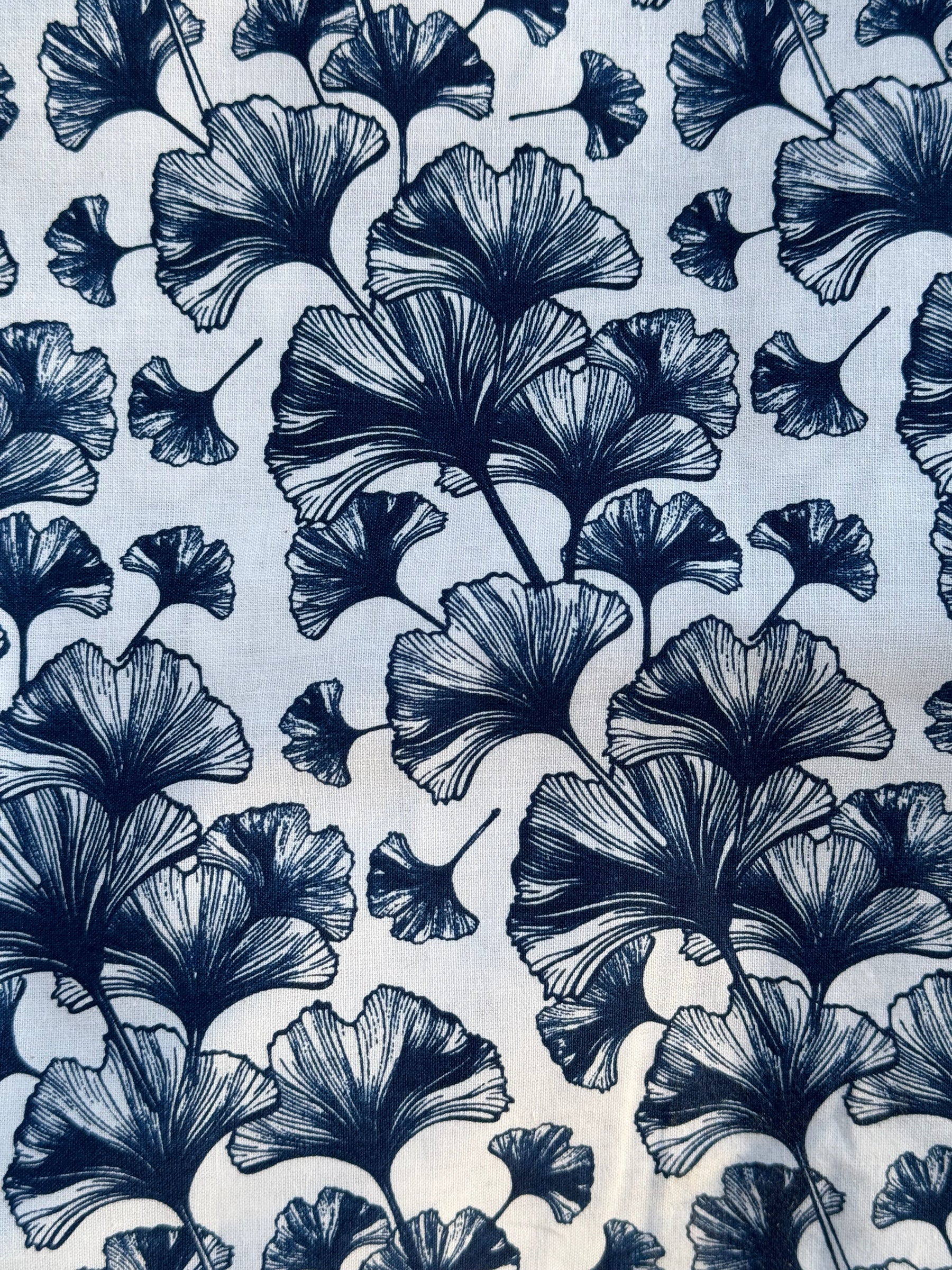 Tela 100% algodón ESTAMPADO GINKGO