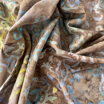 Fat quarter batik beige motivos abstractos azul amarillo