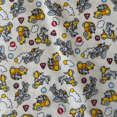 TELA PERRITOS EN VEHICULOS