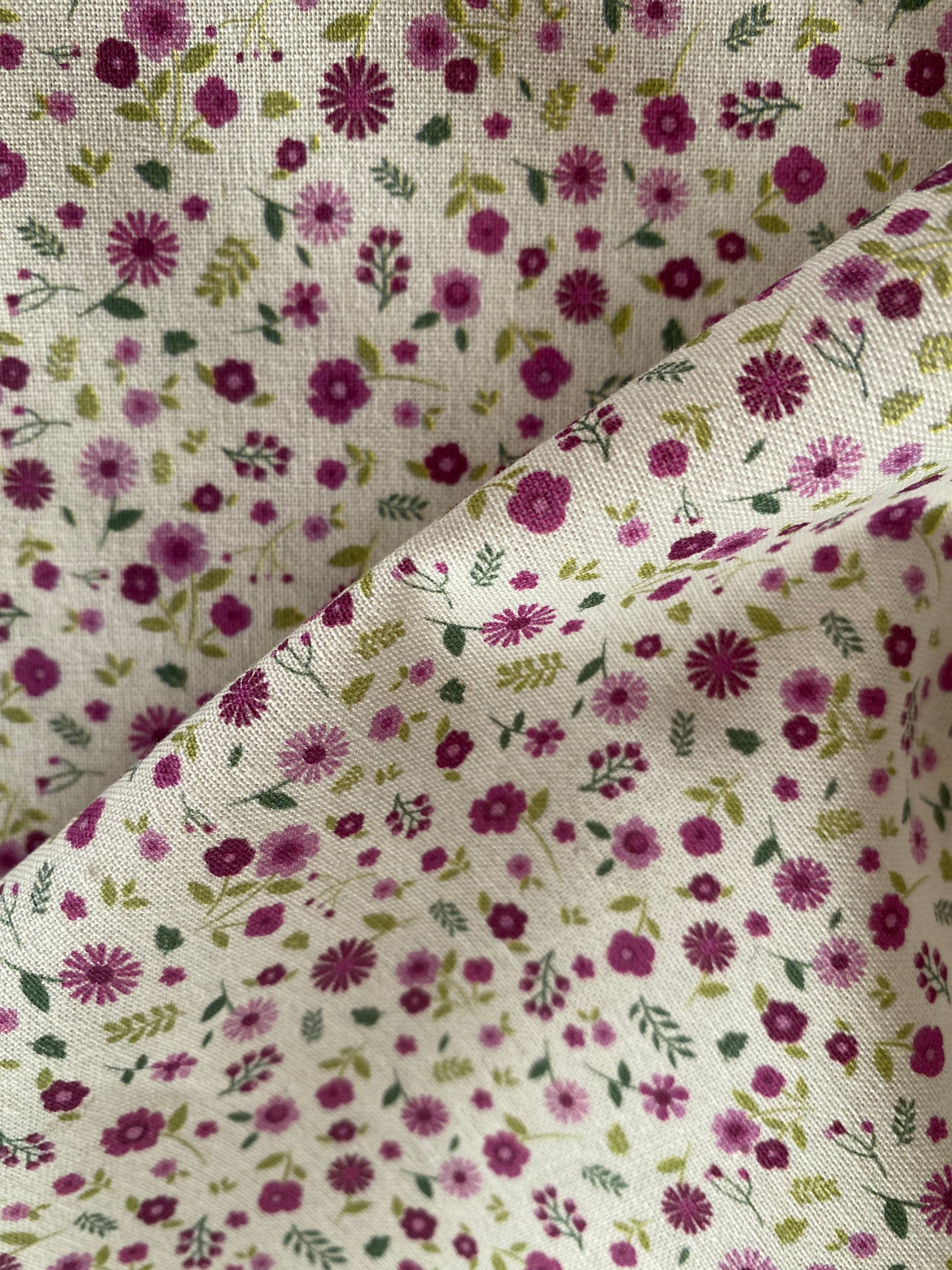 TELA ALGODÓN FLORES ROSAS CERTIFICADO GOTS