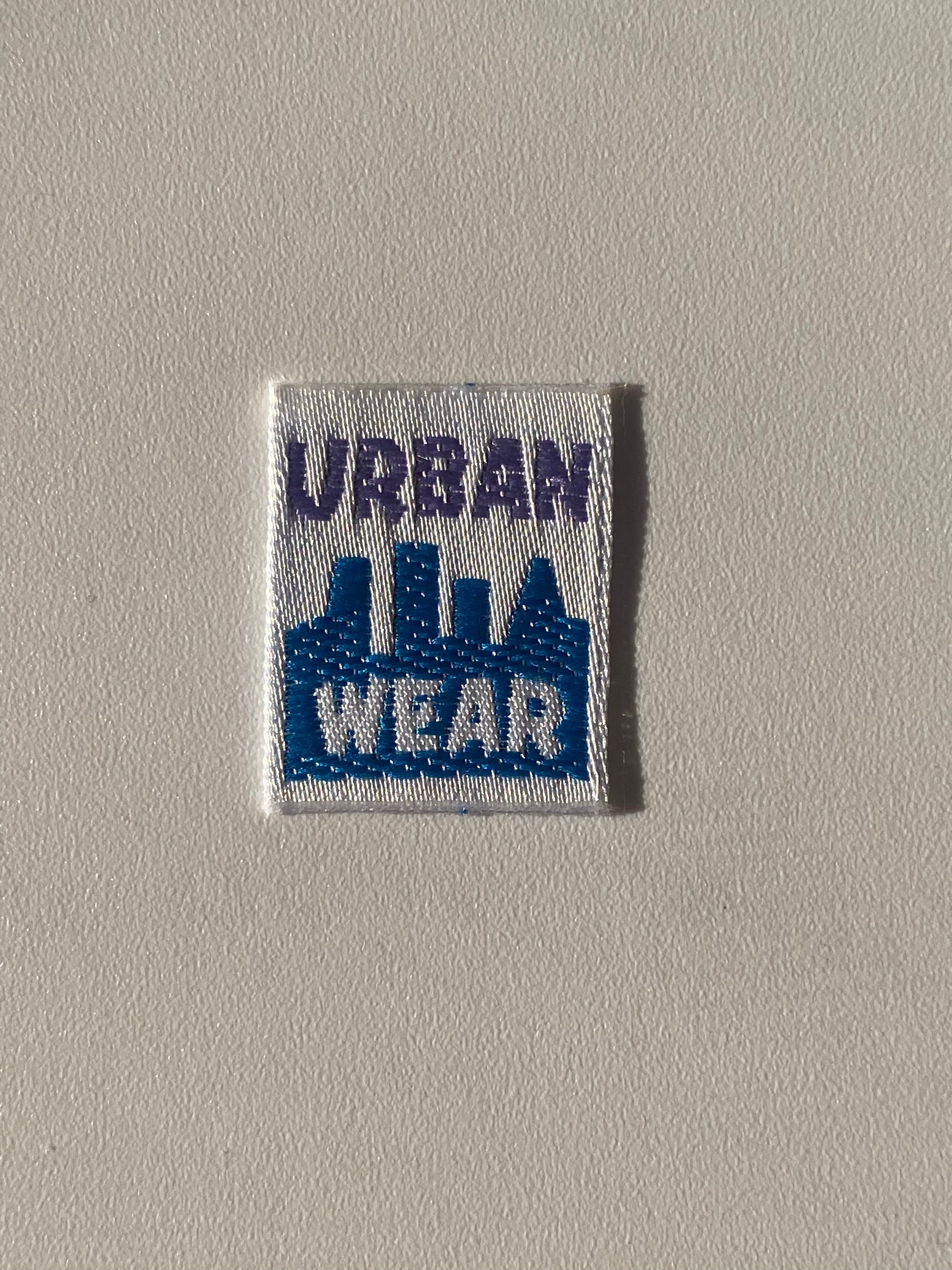 Etiqueta termoadhesiva tejida URBAN WEAR