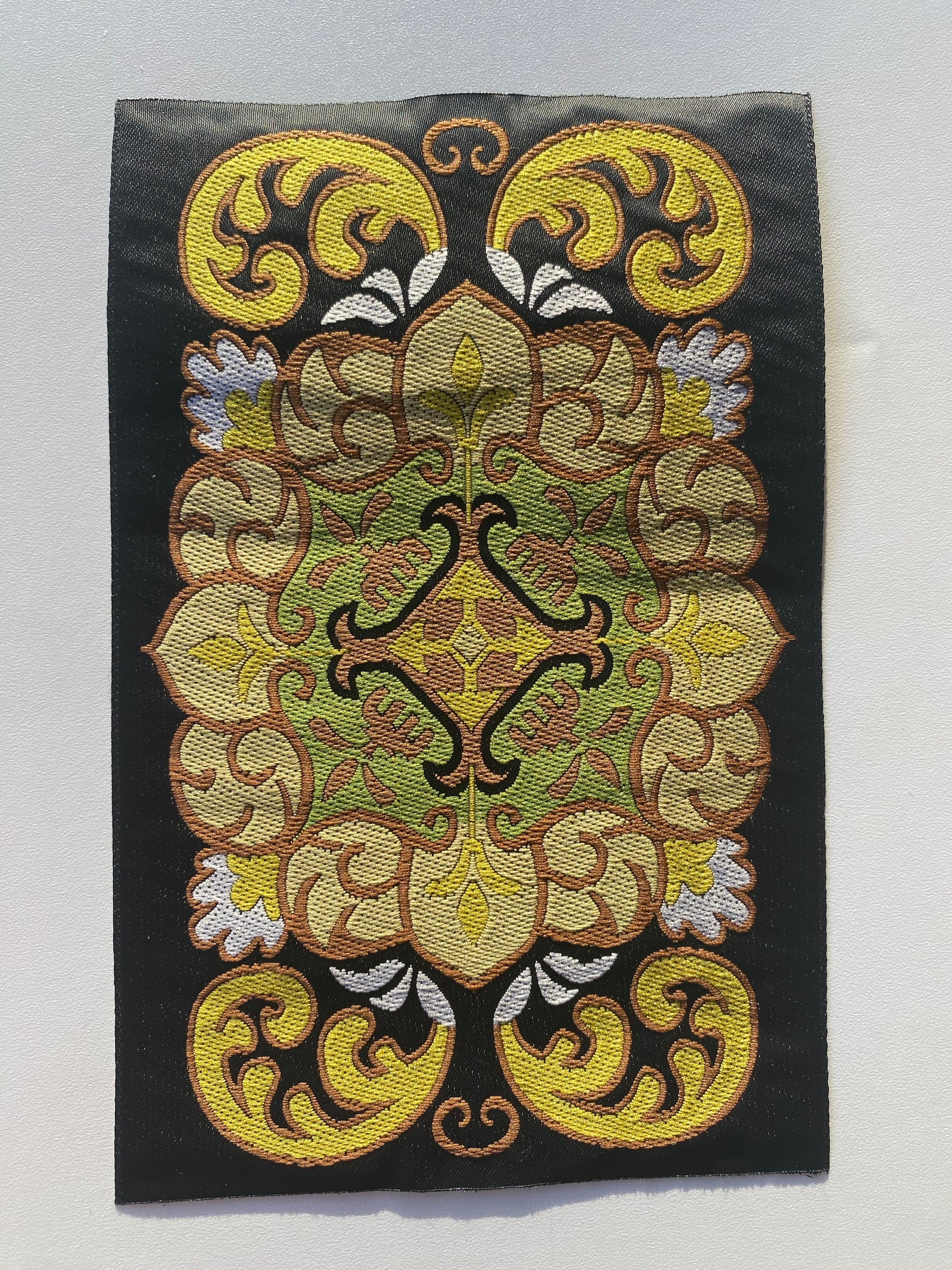 Parche termoadhesivo tejido BOHO CHIC para ropa y complementos