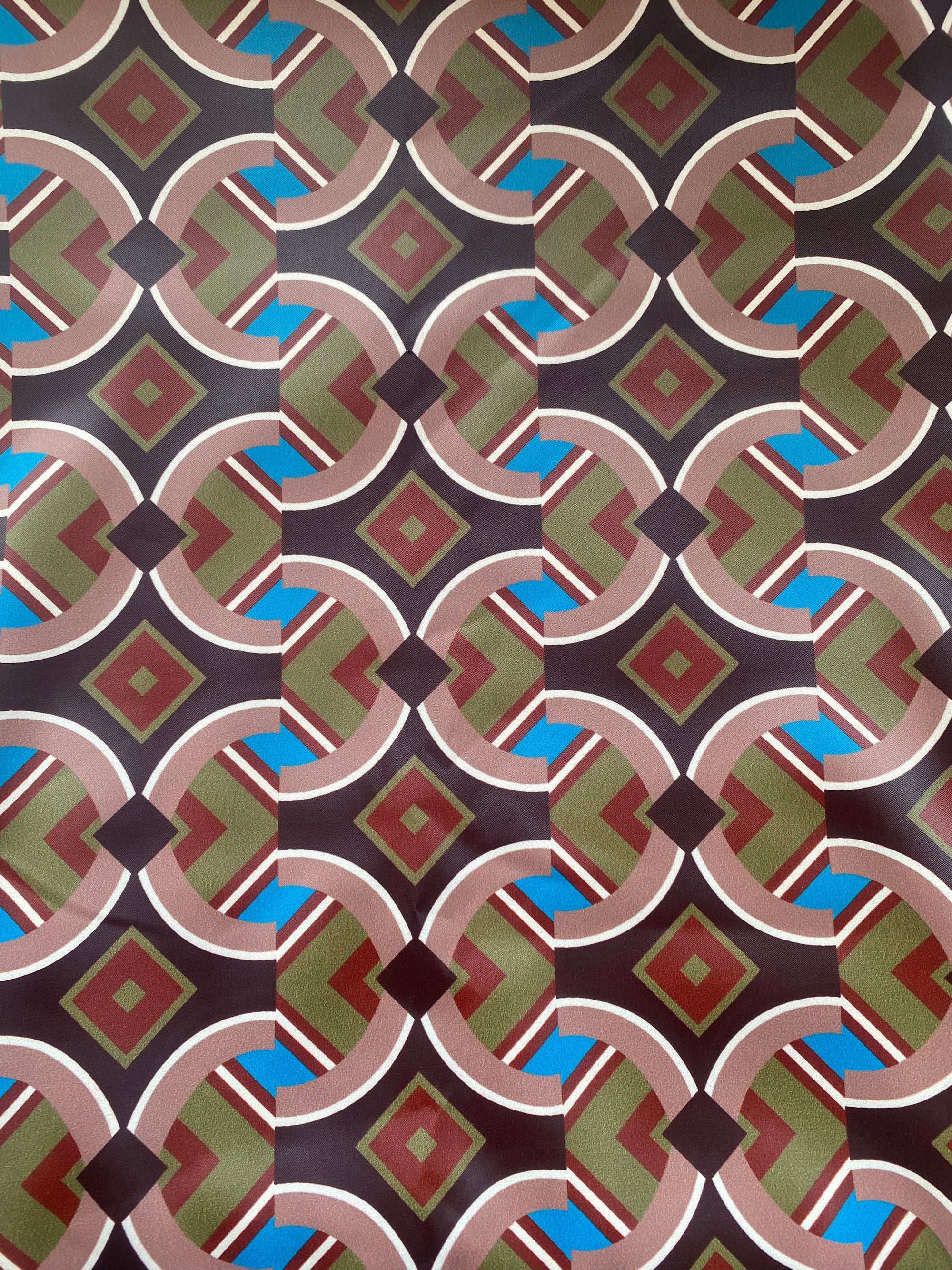 TELA DE VISCOSA GEOMETRICO