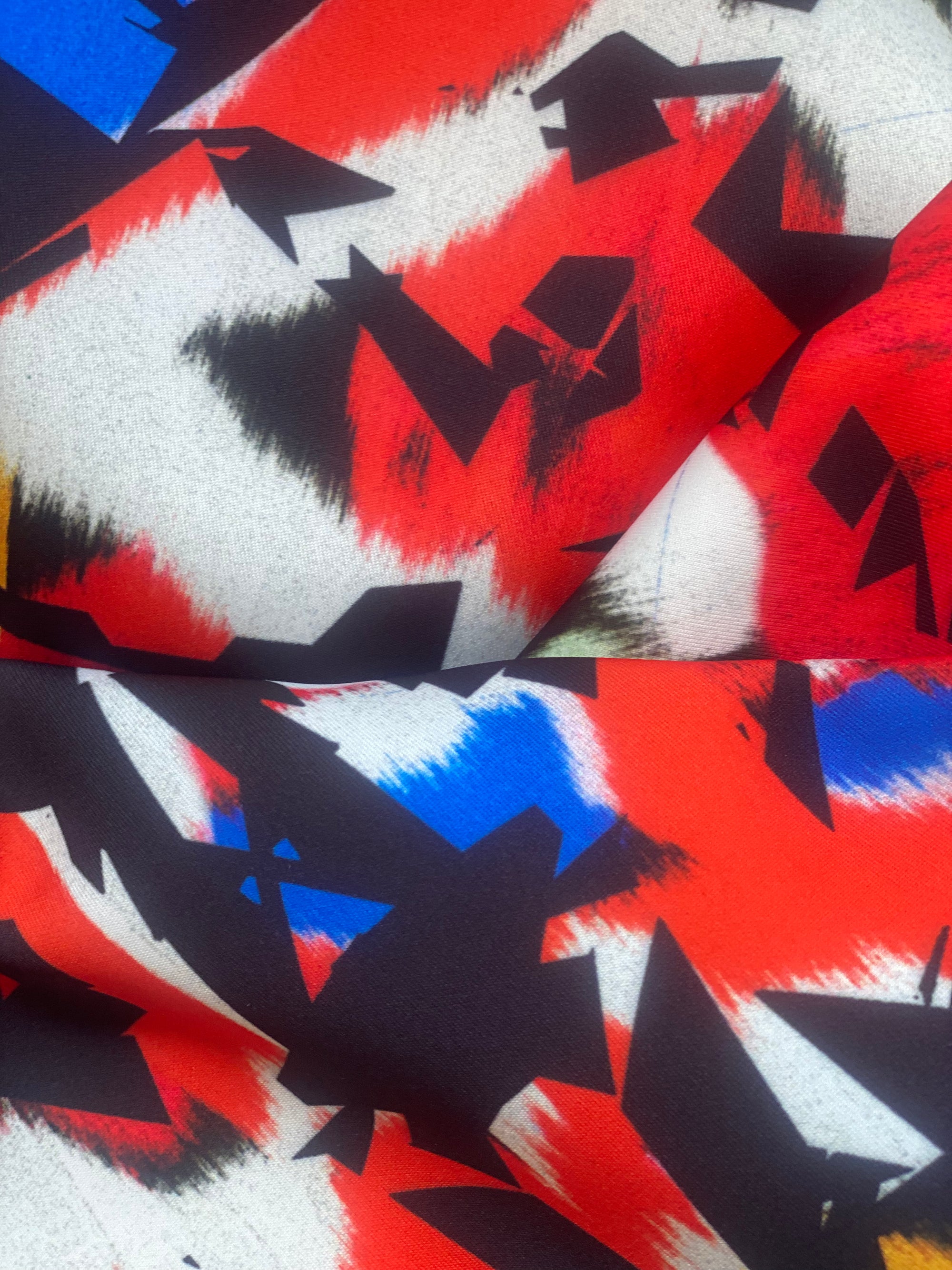 TELA DE NEOPRENO GRAFFITI