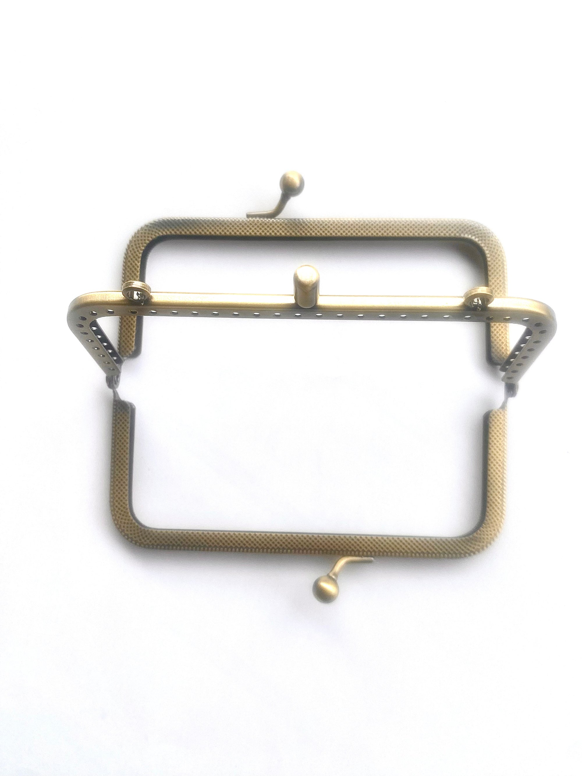 BOQUILLA METALICA PARA MONEDERO/BOLSO. DOBLE COMPARTIMENTO. ORO VIEJO. 12,5 CM