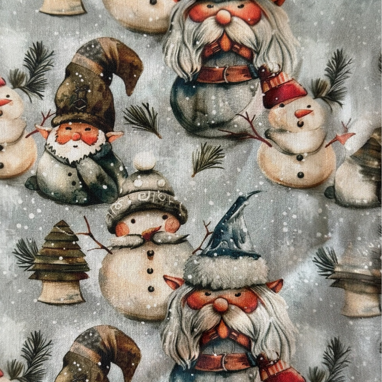 TELA NAVIDAD POPELIN ALGODON GNOMOS Y MUÑECOS DE NIEVE