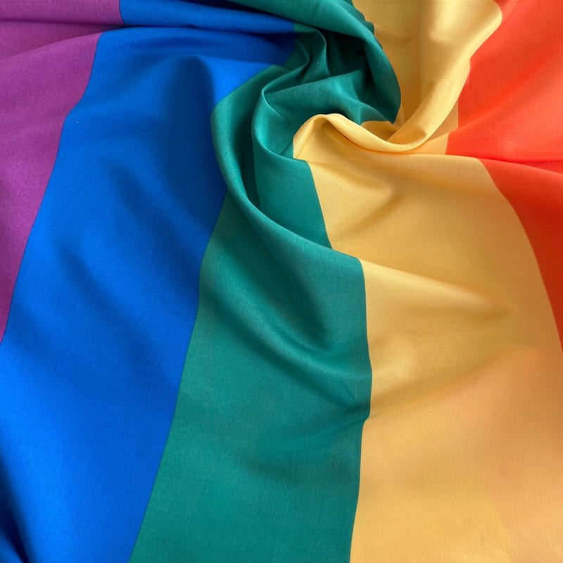 TELA BANDERA ARCO IRIS