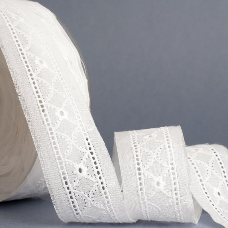 Tira bordada LUN17058