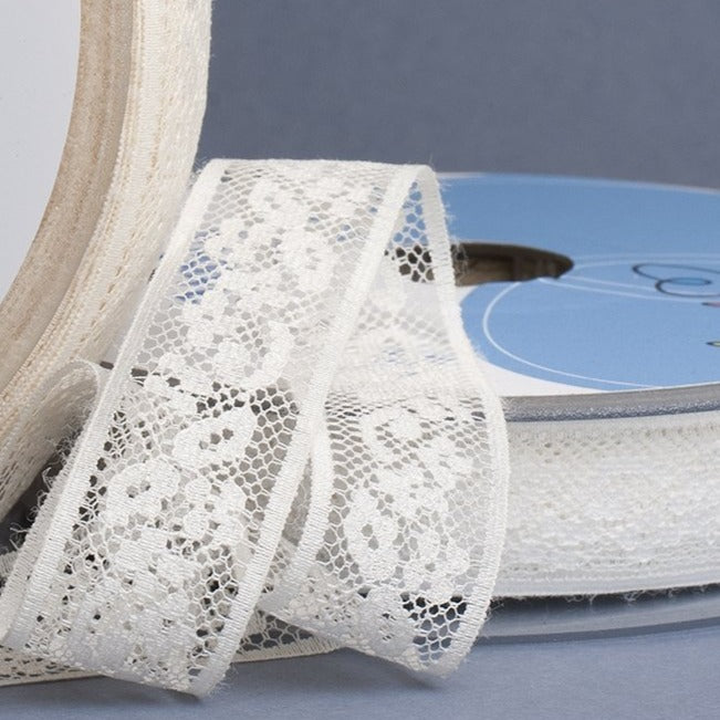 Entredós bolillo 4004