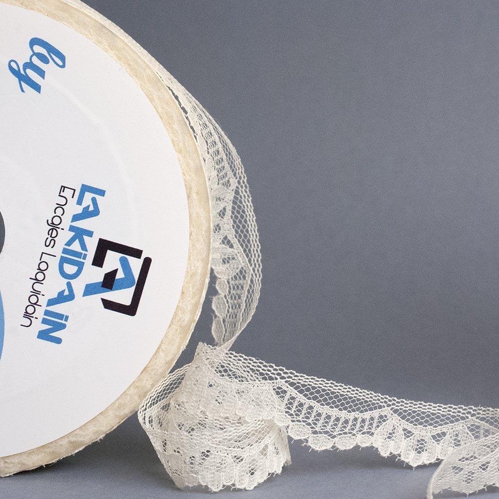 Puntilla poliamida 6020