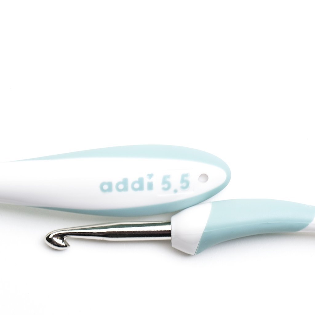 Agujas Addi de ganchillo con aluminio y mango ergonómico 140-7