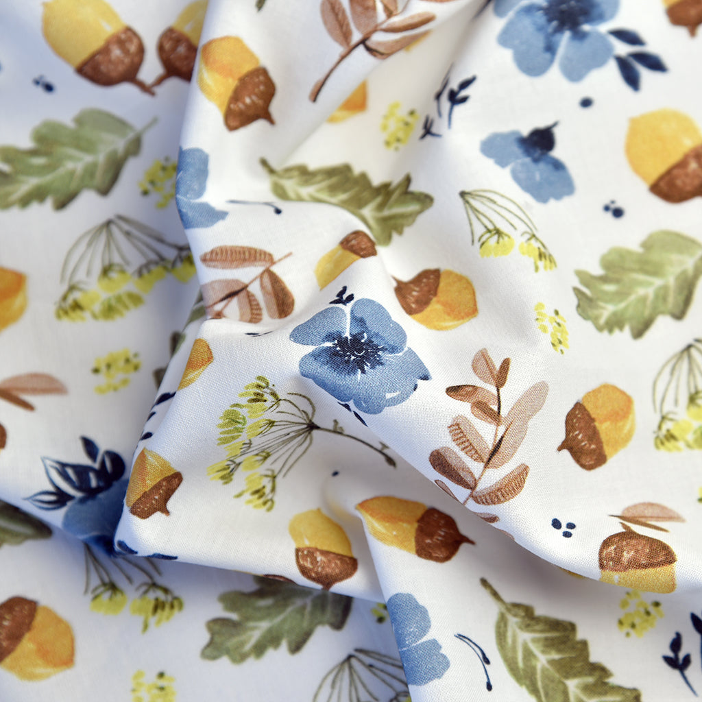 Tela estampada 100% algodón flores y hojas nature color blanco (CM) CERTIFICADO GOTS