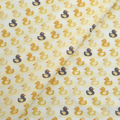 Tela 100% algodón estampado patitos (6 MTRS)