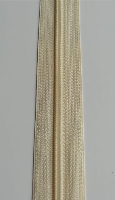 CREMALLERA CONTINUA DE NYLON DE 5MM