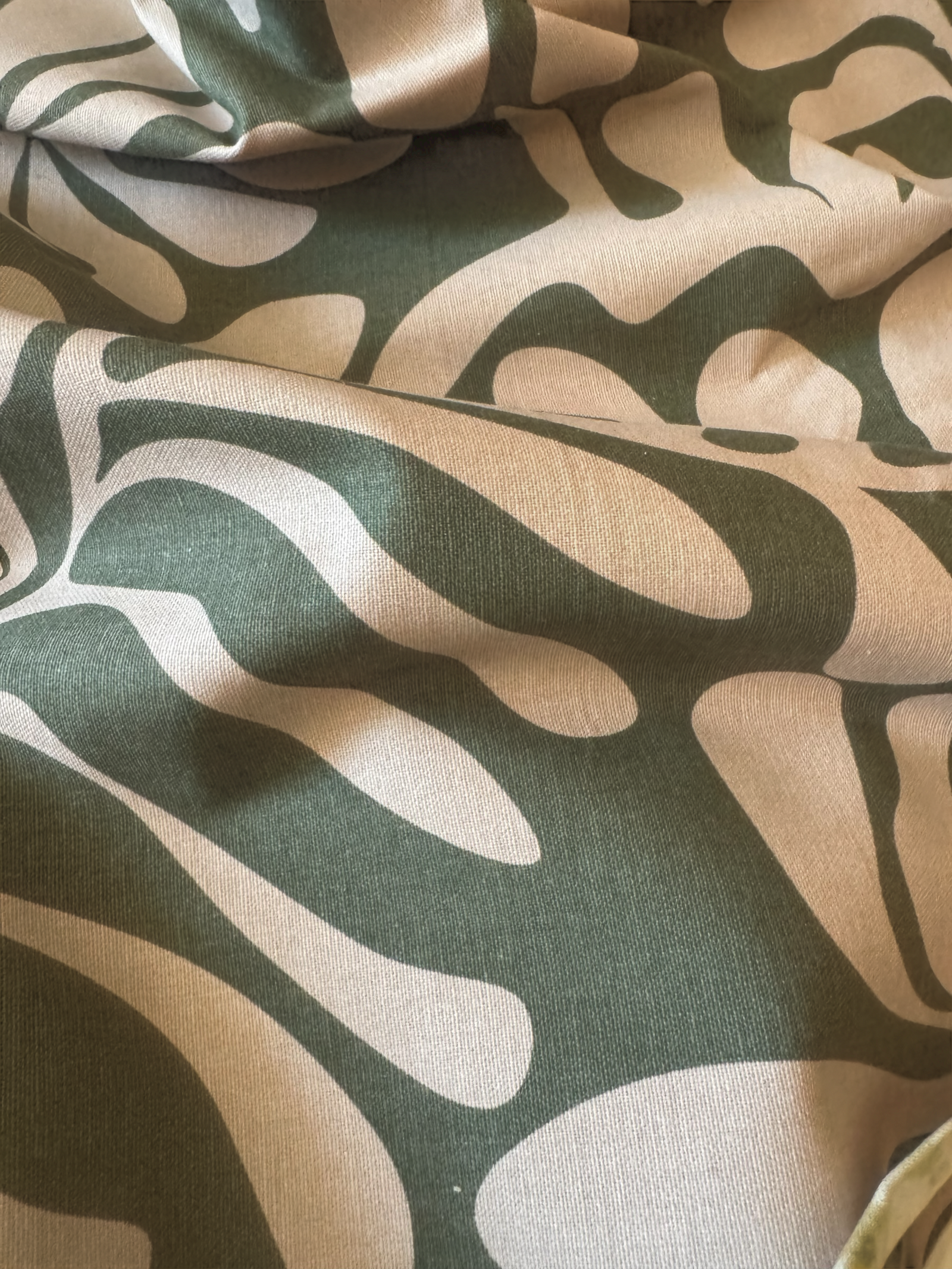 TELA CANVAS FLORAL VERDE CAQUI