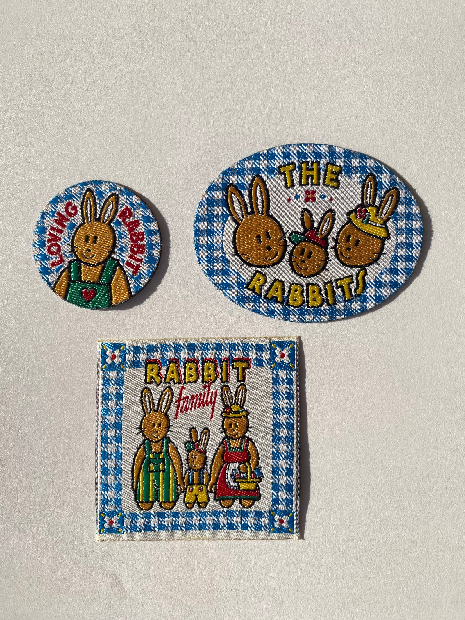 Parche termoadhesivo tejido THE RABBITS azul
