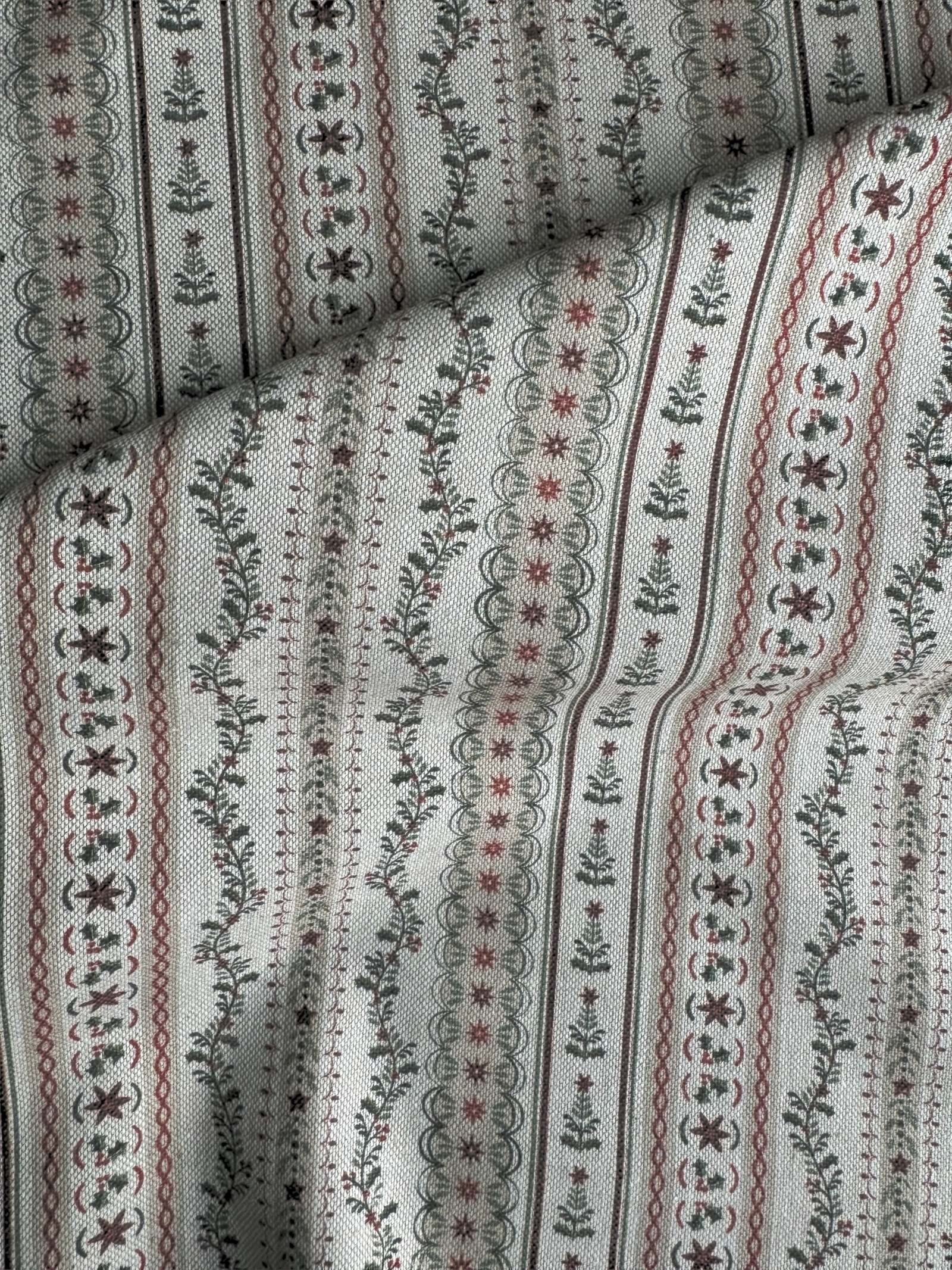 TELA NAVIDAD ALGODÓN ASPECTO LINO CENEFA HOJAS