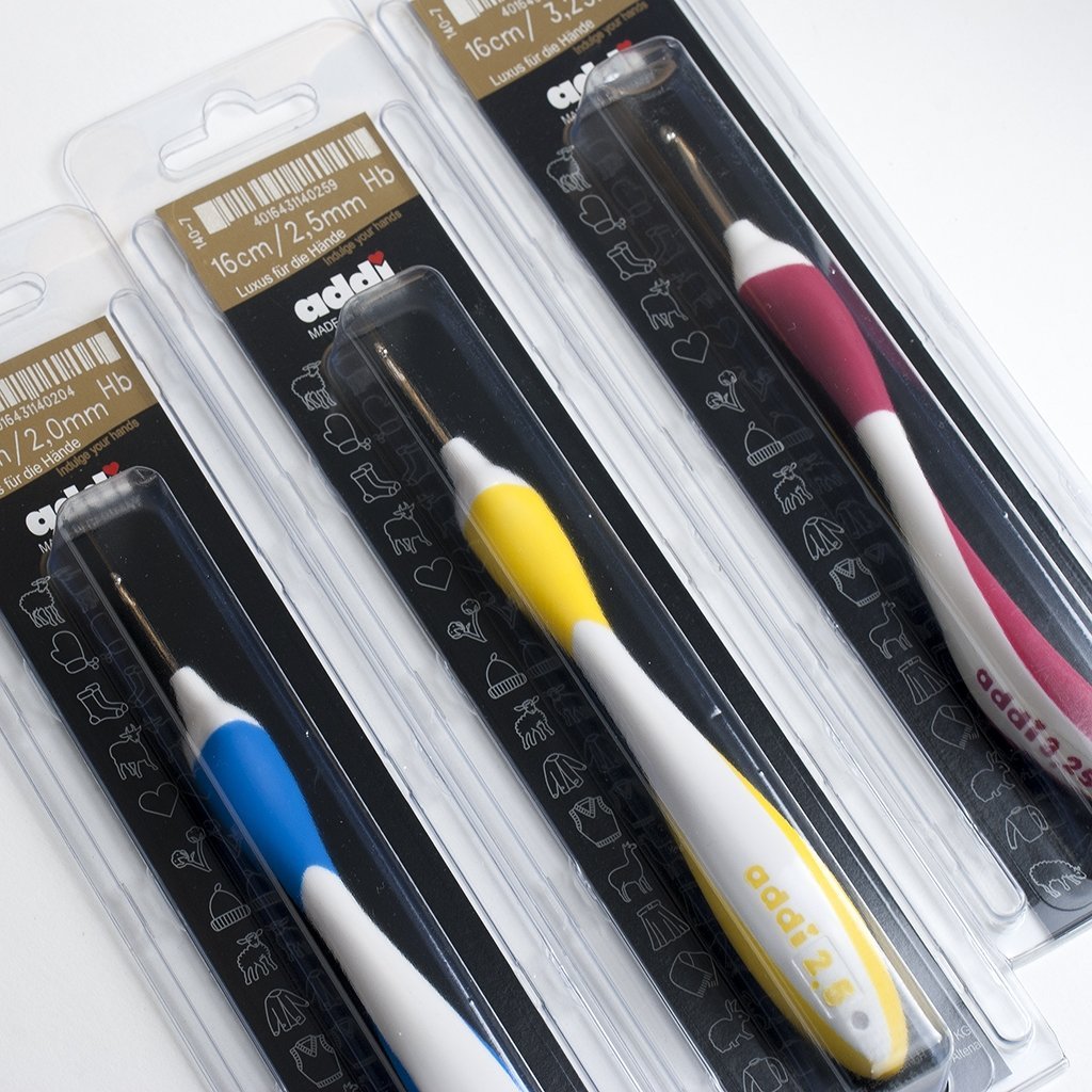 Agujas Addi de ganchillo con aluminio y mango ergonómico 140-7