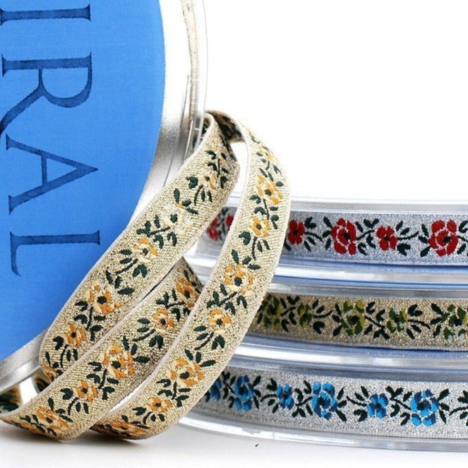 Cubrecosturas flores