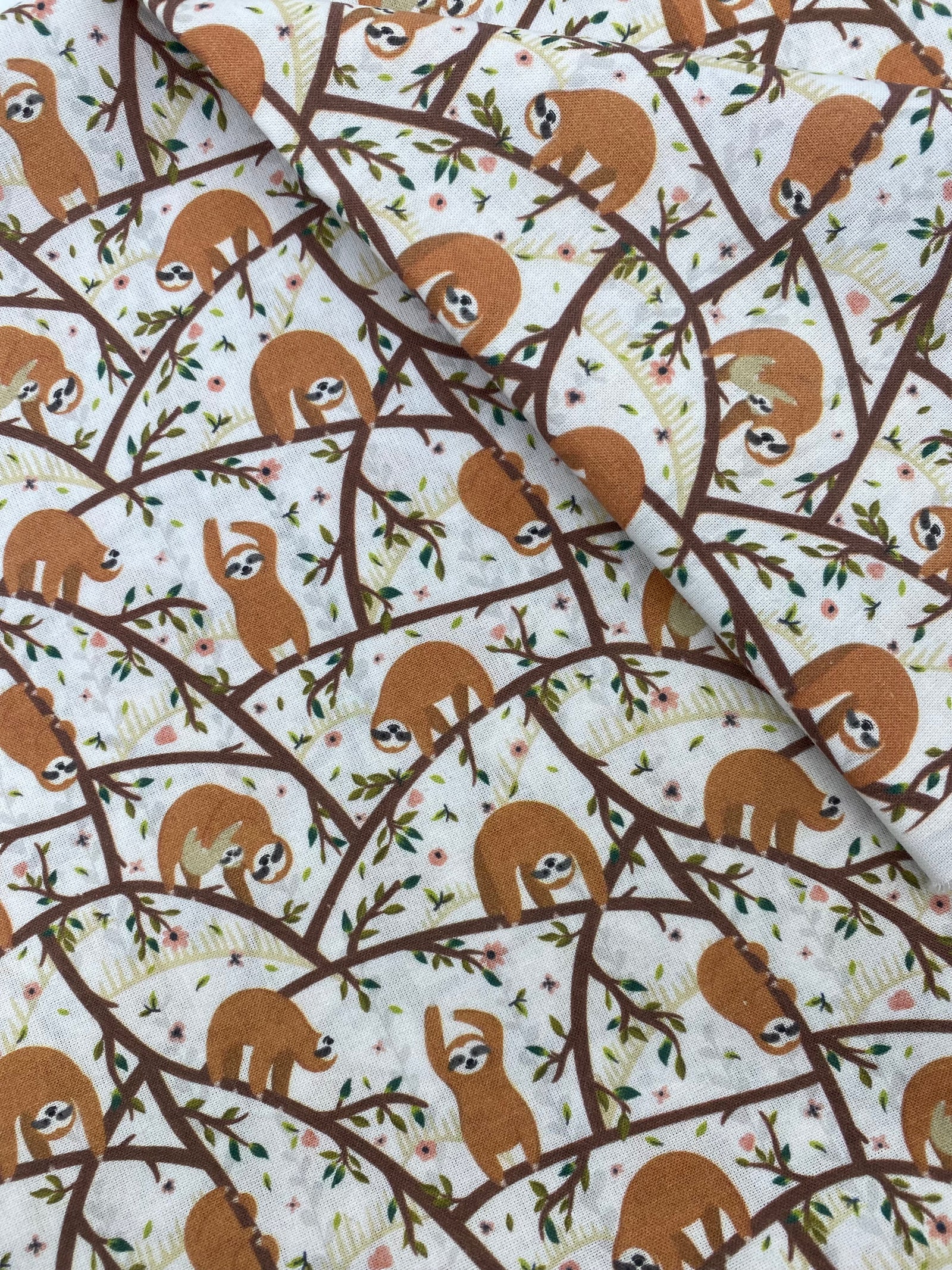 Tela popelín algodón 100% estampado Perezosos