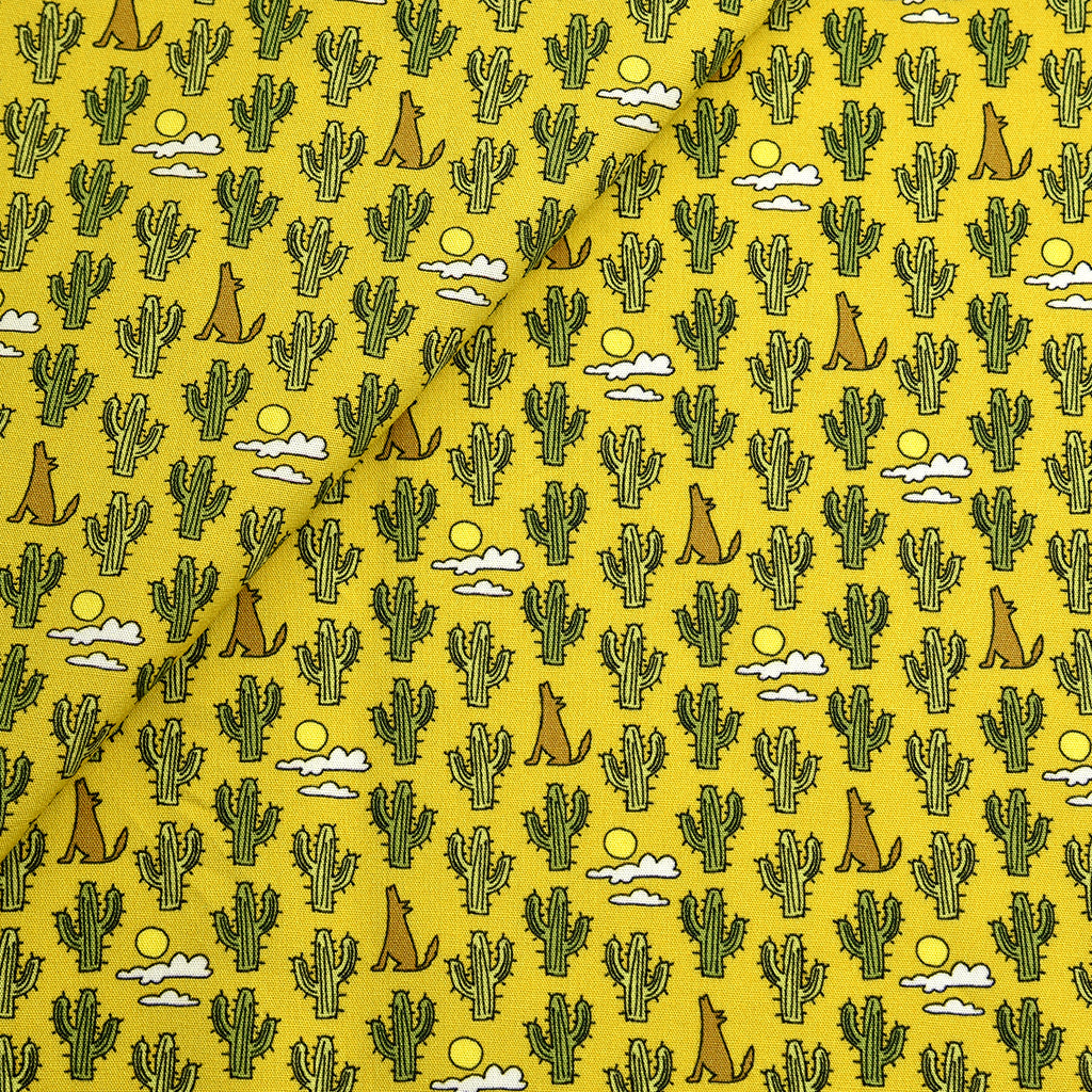 Tela 100% algodón estampado cactus y coyotes (6 MTRS)