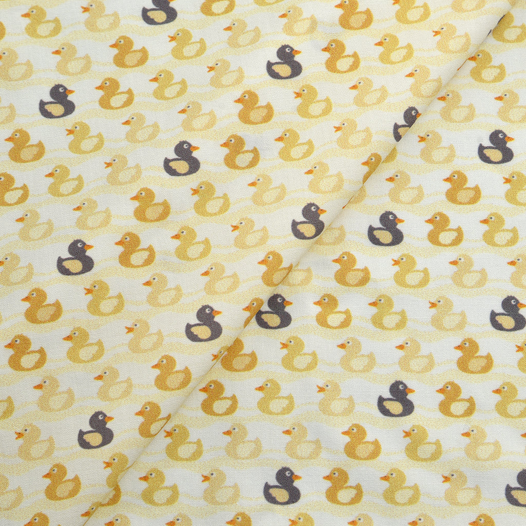 Tela 100% algodón estampado patitos (6 MTRS)